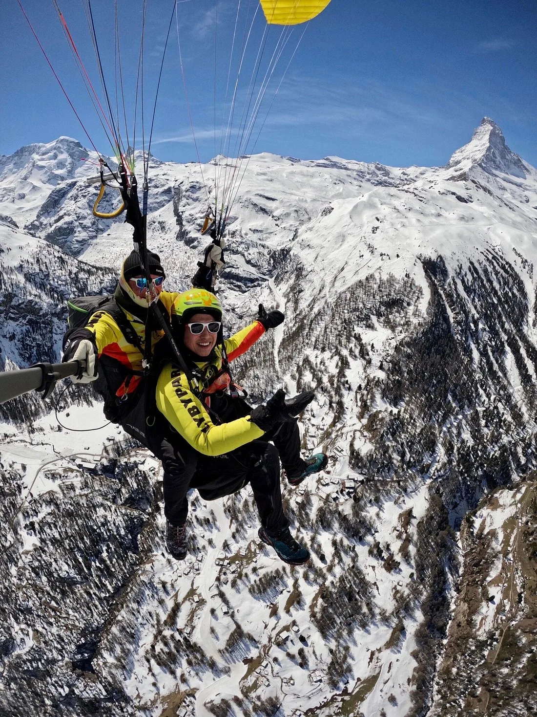 Cross country paragliding over the Zermatt valley