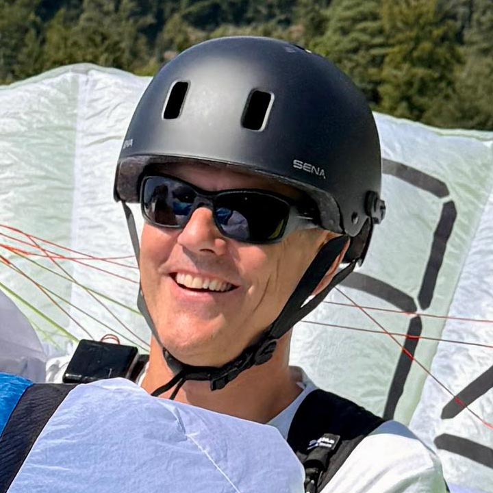 FLYBYPARA - Mario Aufdenblatten